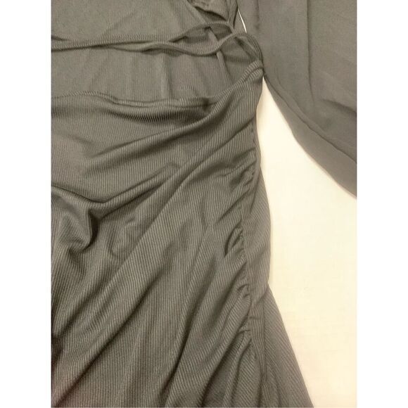 Open Cut Out detail Puff Sleeve Dress - Picture 3 of 7